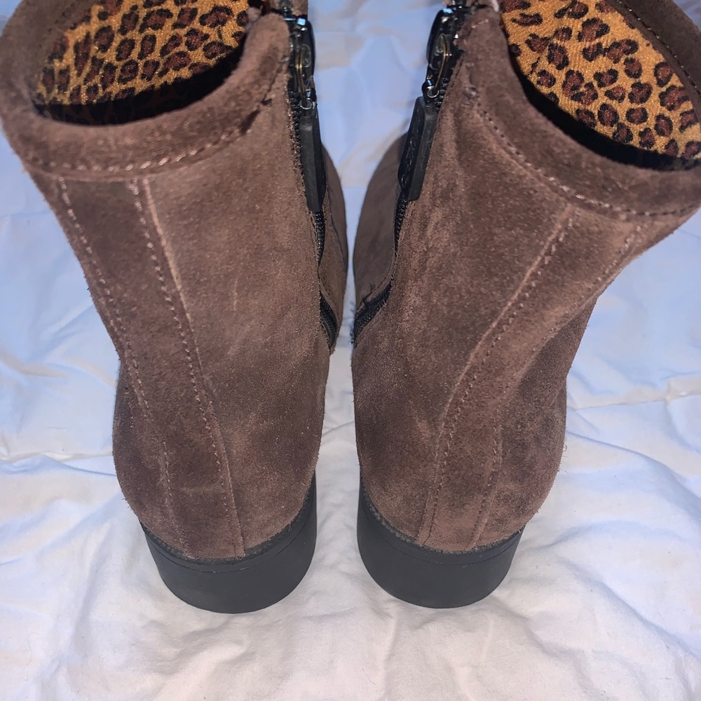 brown booties - Picture 3 of 6